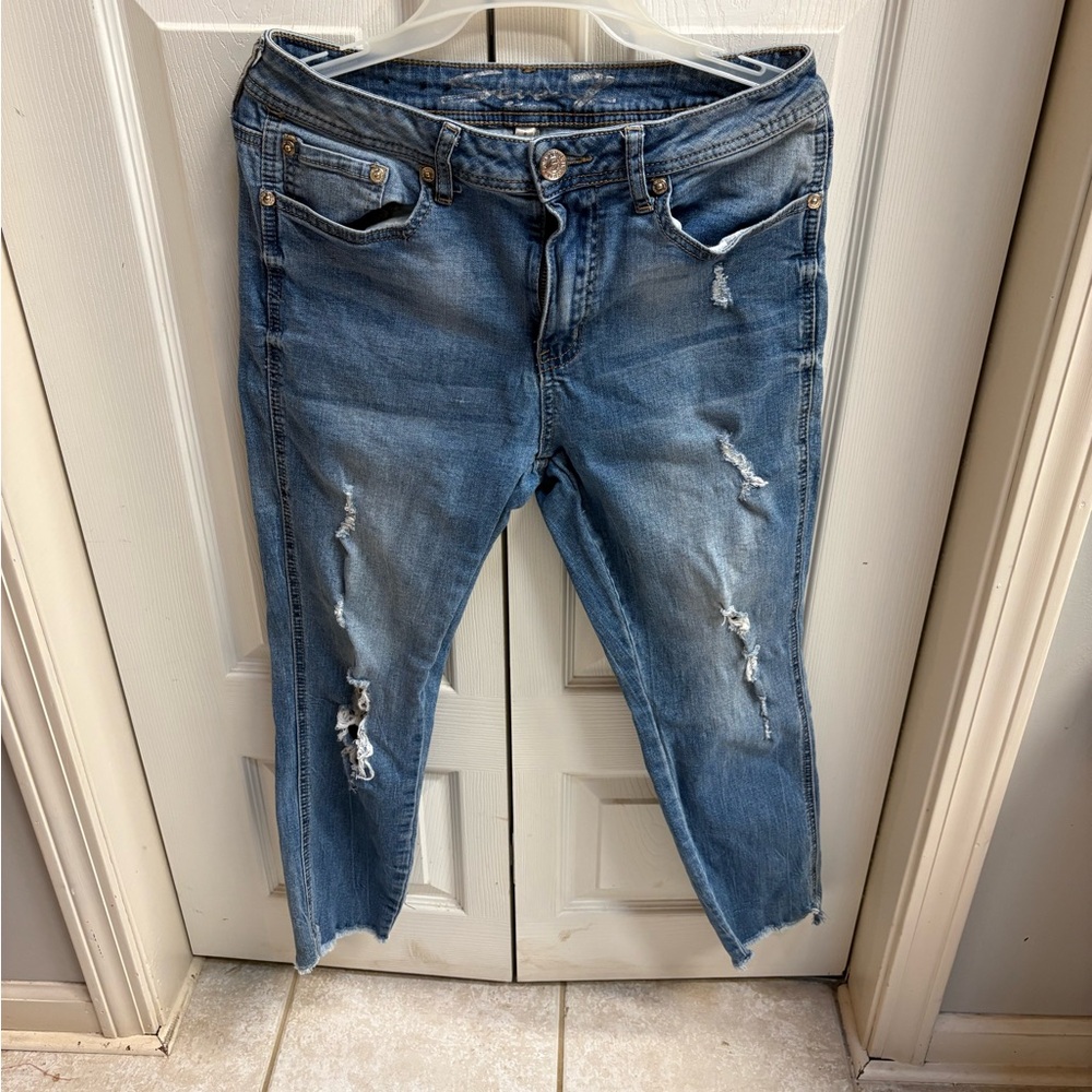 Seven’s7 Women’s Distressed Blue Denim Jeans